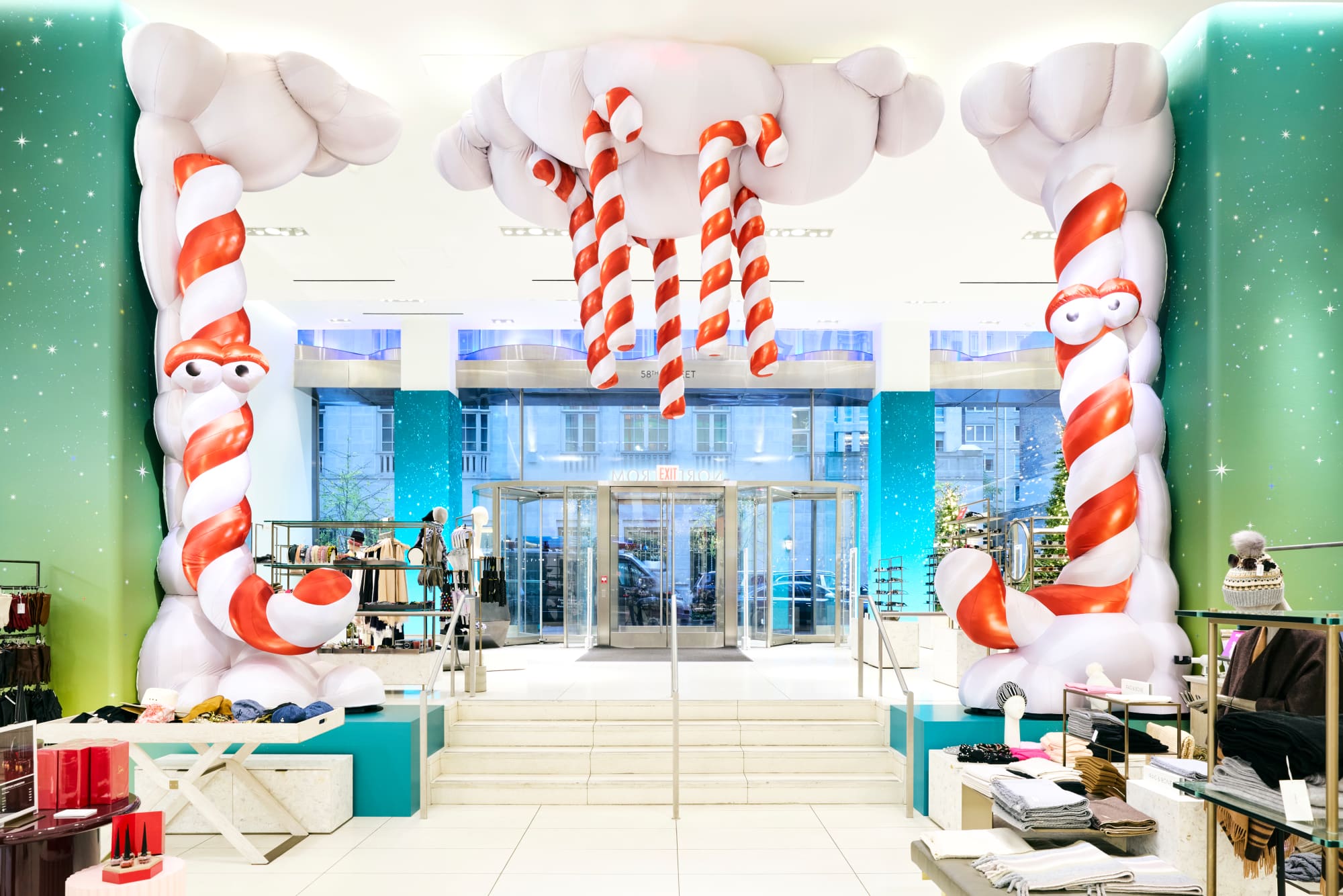 Nordstrom_Wonder all the way_ phot by Nordstrom
